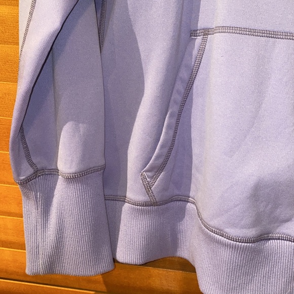 Nike dry fit hoodie. Lilac purple, pink swish. Size XL. Somewhat worn. - Picture 6 of 6